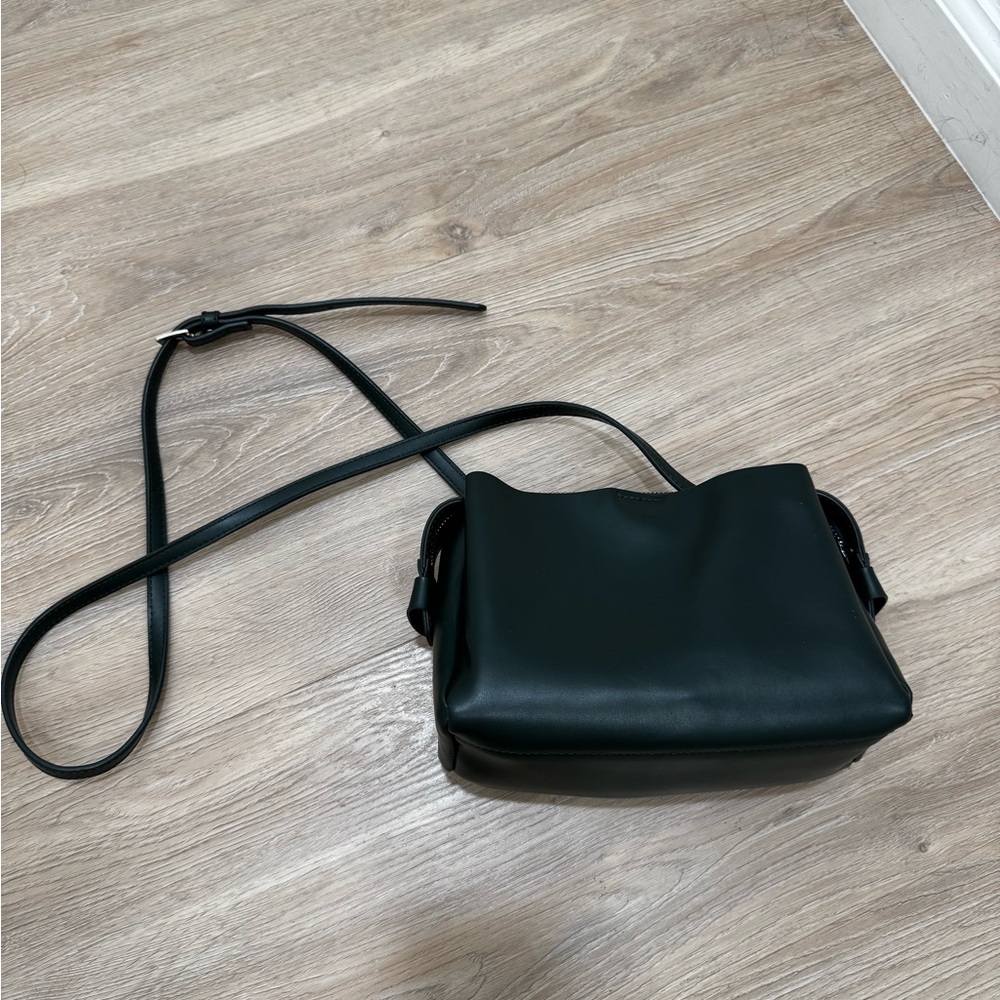 Moussy green crossbody bag